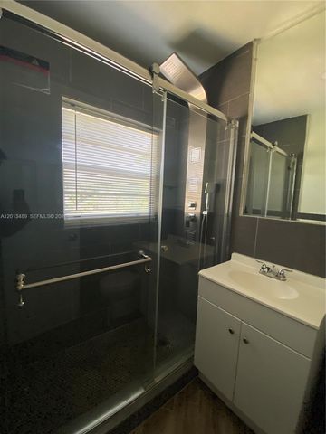 1025 NE 78th St Rd 2, Miami, FL 33138