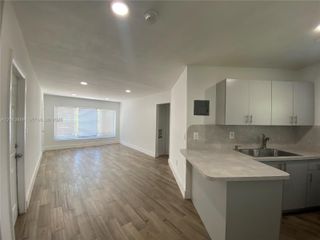 1025 NE 78th St Rd 2, Miami, FL 33138