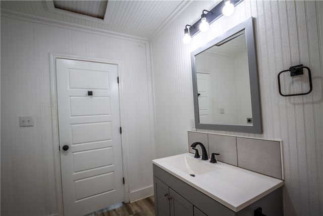 421 South San Patricio, Sinton, TX 78387