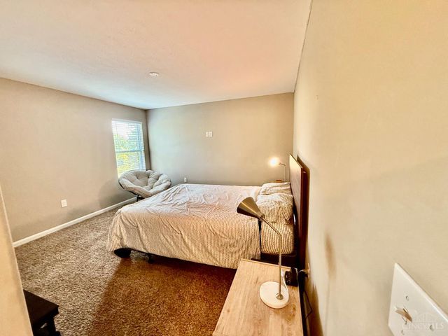 857 Hocking Meadow Circle, Monroe, OH 45050