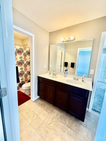 857 Hocking Meadow Circle, Monroe, OH 45050