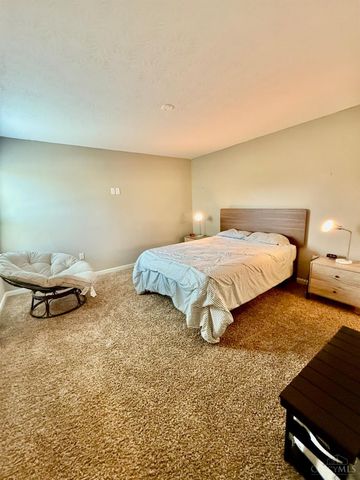 857 Hocking Meadow Circle, Monroe, OH 45050