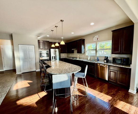 857 Hocking Meadow Circle, Monroe, OH 45050