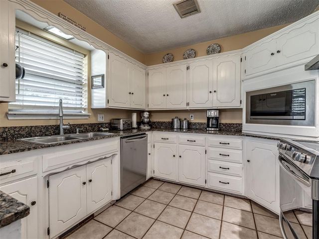 6476 N Sterling Drive, Oklahoma City, OK 73132