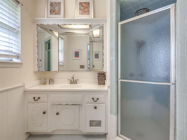 6476 N Sterling Drive, Oklahoma City, OK 73132