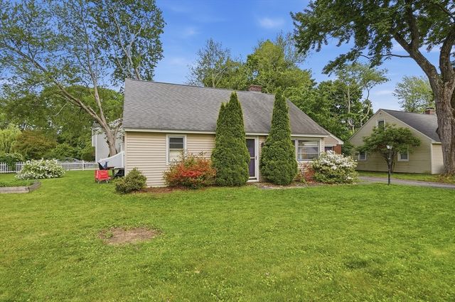30 Bellridge Drive, Shrewsbury, MA 01545