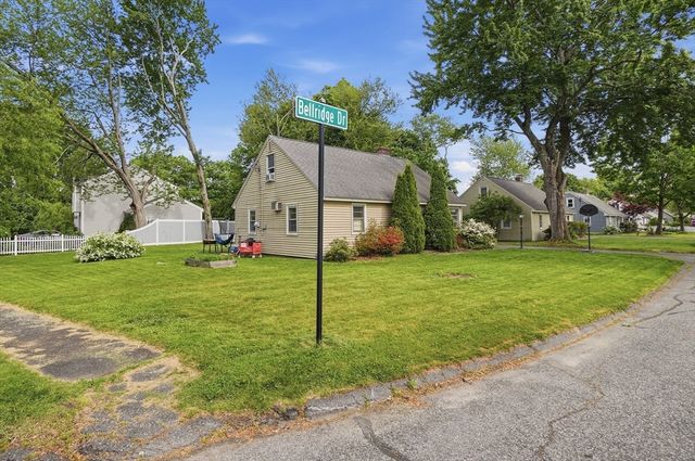 30 Bellridge Drive, Shrewsbury, MA 01545