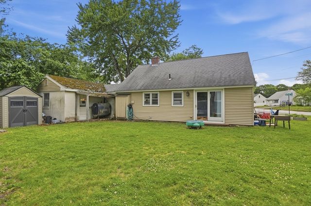 30 Bellridge Drive, Shrewsbury, MA 01545
