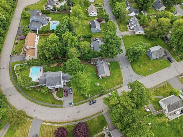 30 Bellridge Drive, Shrewsbury, MA 01545