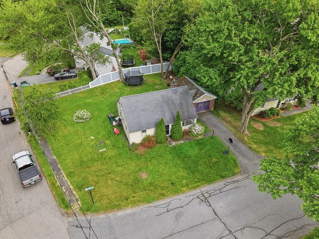 30 Bellridge Drive, Shrewsbury, MA 01545
