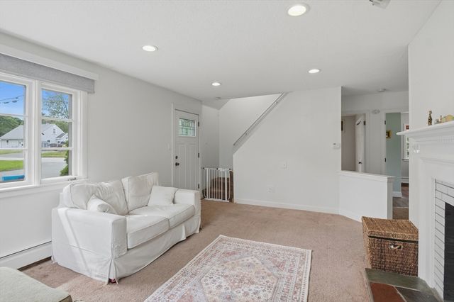 30 Bellridge Drive, Shrewsbury, MA 01545