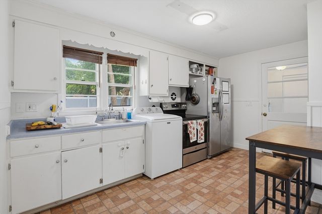 30 Bellridge Drive, Shrewsbury, MA 01545