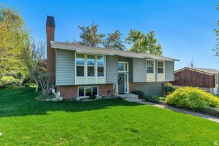 98 E 700 S, Farmington, UT 84025