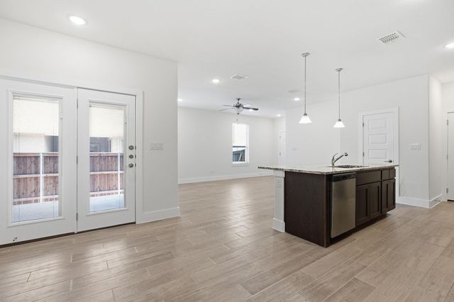 454 Parkline DR 33B, Georgetown, TX 78626