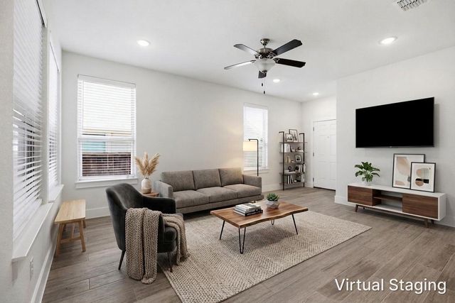 454 Parkline DR 33B, Georgetown, TX 78626