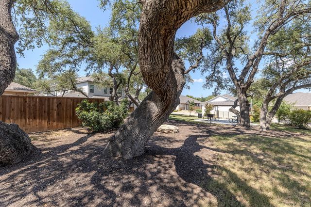 454 Parkline DR 33B, Georgetown, TX 78626