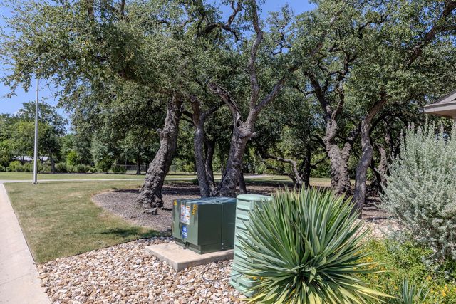 454 Parkline DR 33B, Georgetown, TX 78626