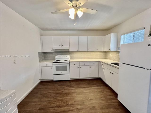 20 SE 13th Terrace, Dania Beach, FL 33004
