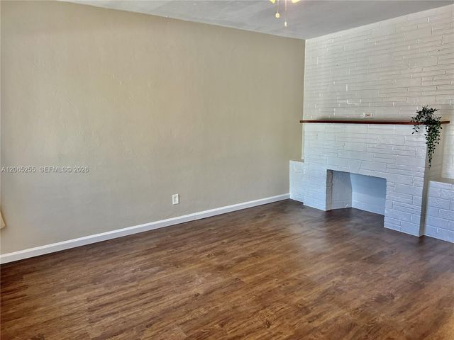 20 SE 13th Terrace, Dania Beach, FL 33004