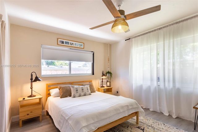 20 SE 13th Terrace, Dania Beach, FL 33004