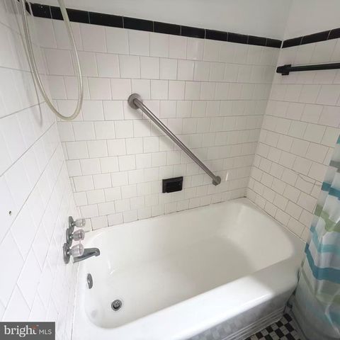 8324 LOCH RAVEN, Towson, MD 21286