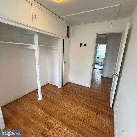 8324 LOCH RAVEN, Towson, MD 21286