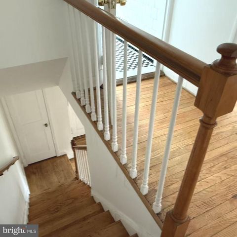 8324 LOCH RAVEN, Towson, MD 21286
