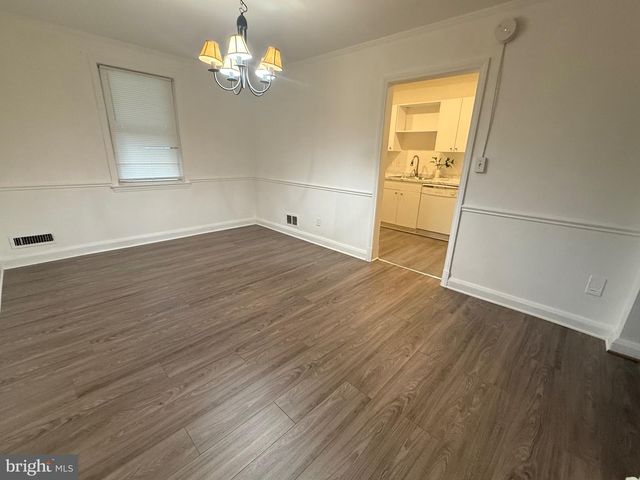 8324 LOCH RAVEN, Towson, MD 21286