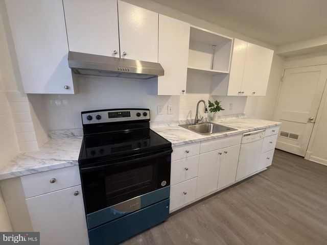 8324 LOCH RAVEN, Towson, MD 21286