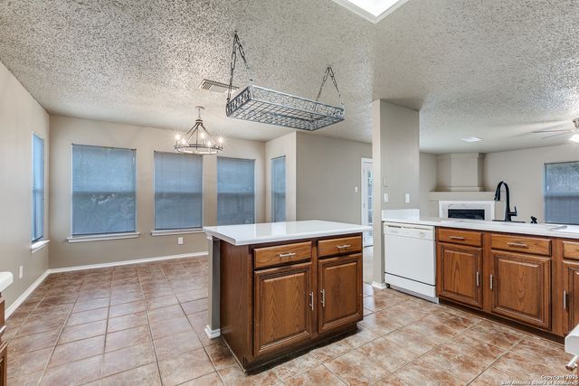 2328 Village PKWY, San Antonio, TX 78251