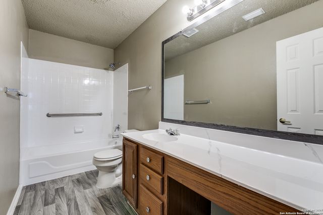 2328 Village PKWY, San Antonio, TX 78251