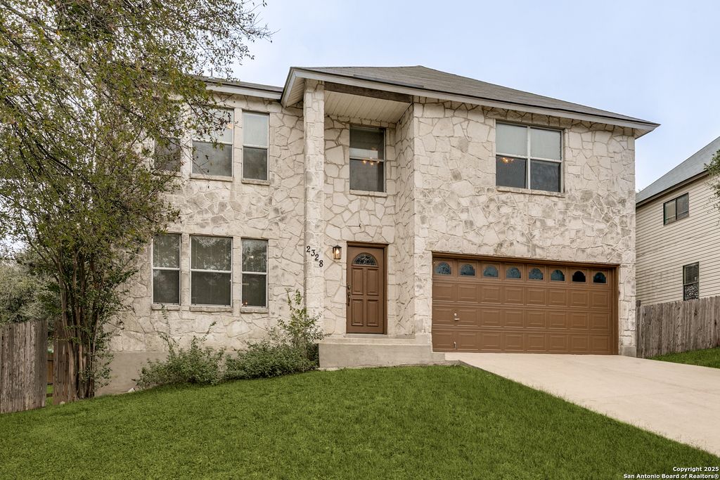 2328 Village PKWY, San Antonio, TX 78251