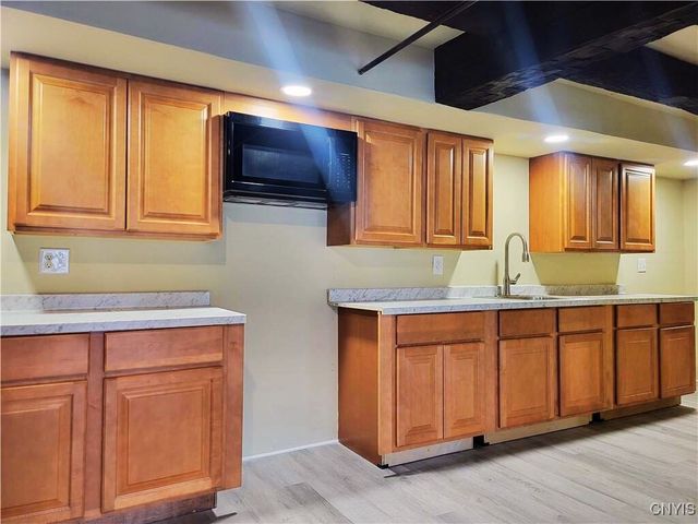 8921 North Seneca Street, Brutus, NY 13166