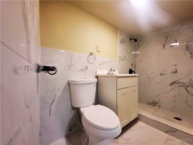 8921 North Seneca Street, Brutus, NY 13166