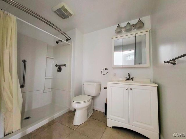 8921 North Seneca Street, Brutus, NY 13166