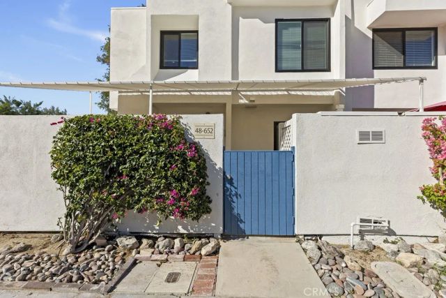 48652 Desert Flower Drive, Palm Desert, CA 92260