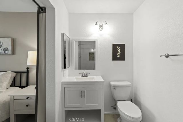 48652 Desert Flower Drive, Palm Desert, CA 92260