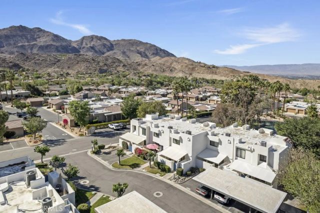 48652 Desert Flower Drive, Palm Desert, CA 92260