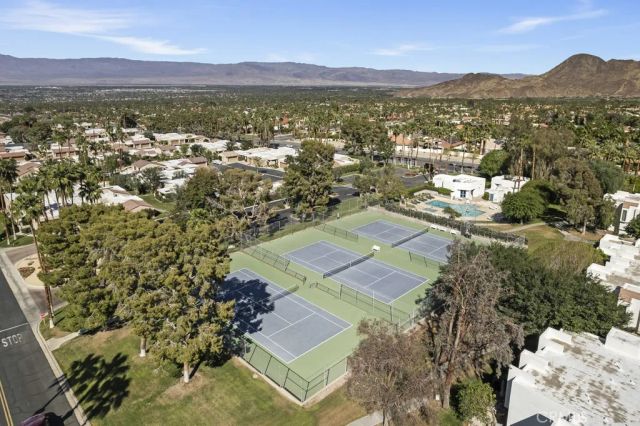 48652 Desert Flower Drive, Palm Desert, CA 92260