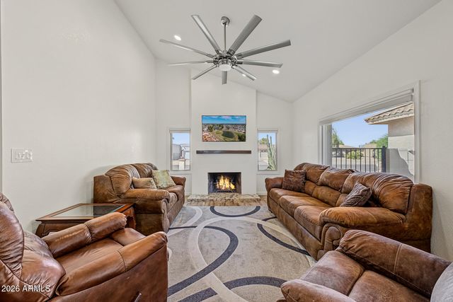 8849 E FAIRWAY Boulevard, Sun Lakes, AZ 85248