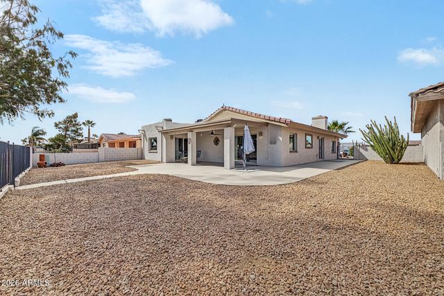 8849 E FAIRWAY Boulevard, Sun Lakes, AZ 85248