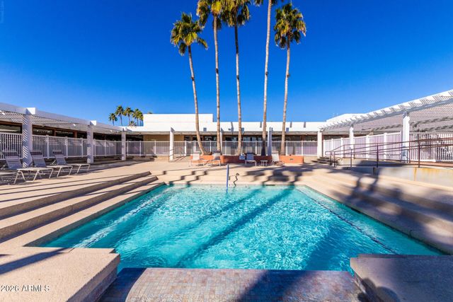 8849 E FAIRWAY Boulevard, Sun Lakes, AZ 85248
