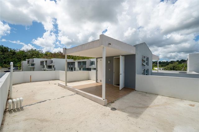 808 EL BOSQUE 808, Guaynabo, PR 00971