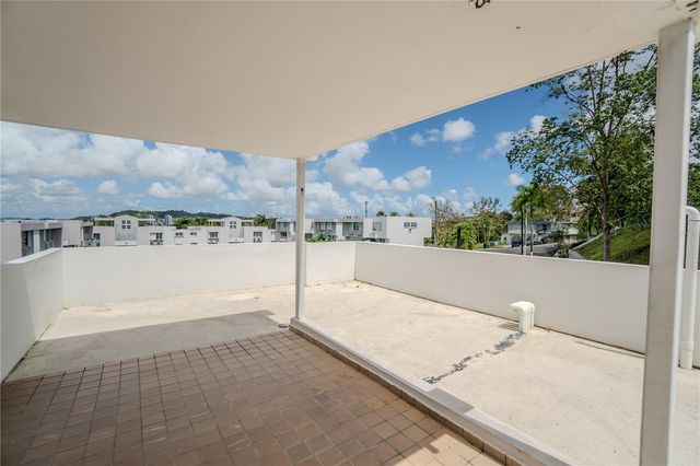 808 EL BOSQUE 808, Guaynabo, PR 00971