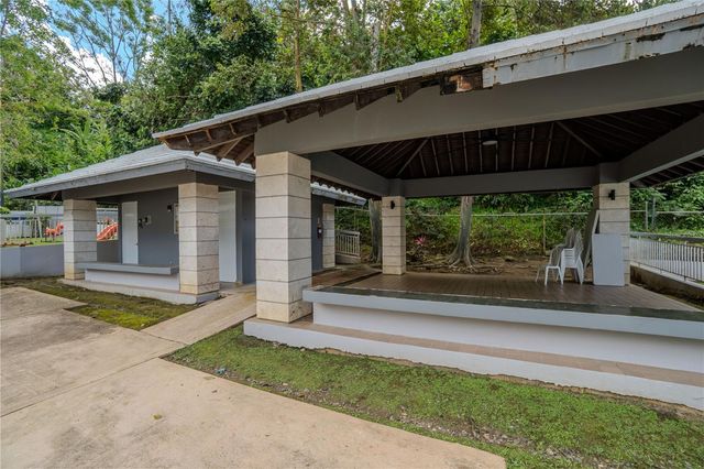 808 EL BOSQUE 808, Guaynabo, PR 00971