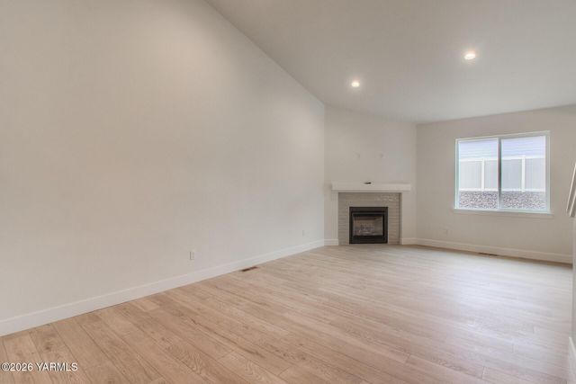 304 N 90th Ave, Yakima, WA 98908