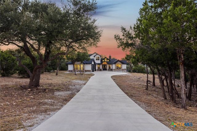 134 Flanders, Fischer, TX 78623