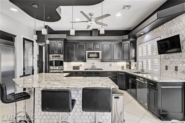 165 Inveraray Court, Henderson, NV 89074