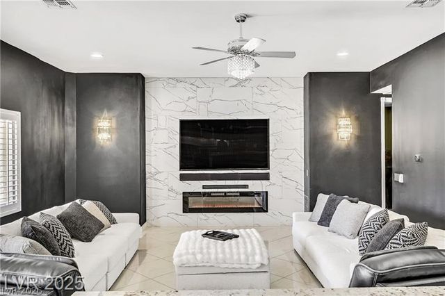 165 Inveraray Court, Henderson, NV 89074