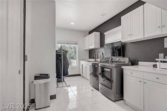 165 Inveraray Court, Henderson, NV 89074
